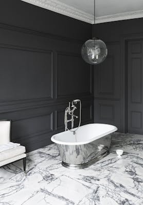 PERSE GREY BATHROOM