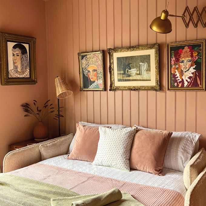 Using pink in bedrooms