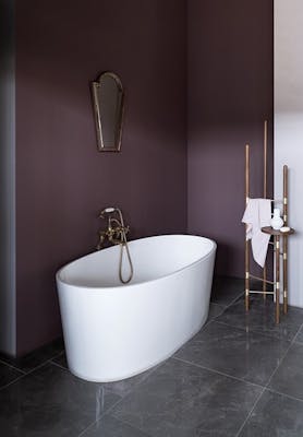 PLUM BRANDY BATHROOM